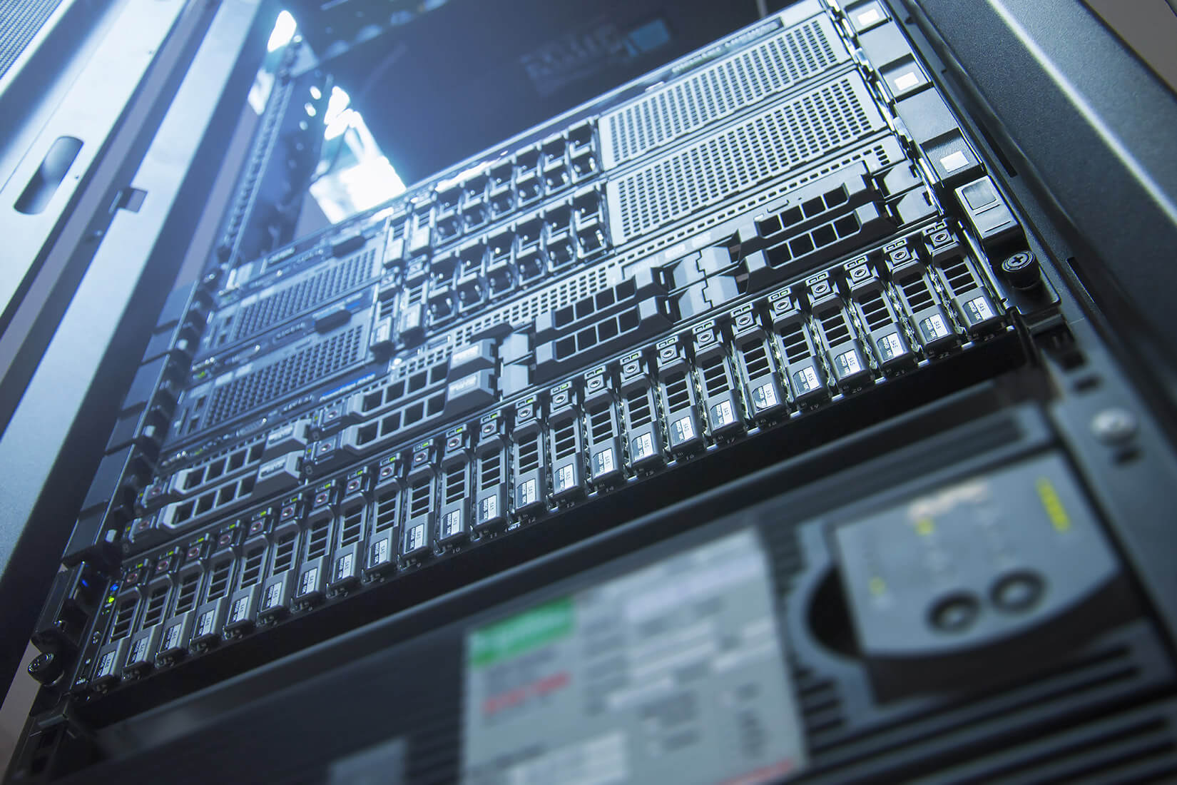 Eski Veri Merkezlerini Yeniden Canlandırma Stratejileri